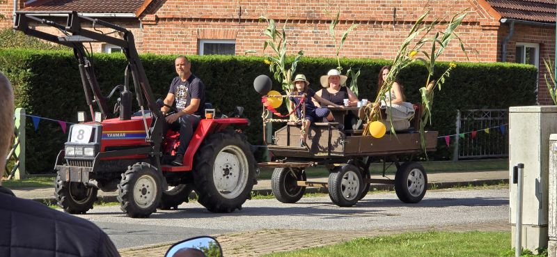 Erntefest in Rakow / g_1_0_20250920_141315.jpg