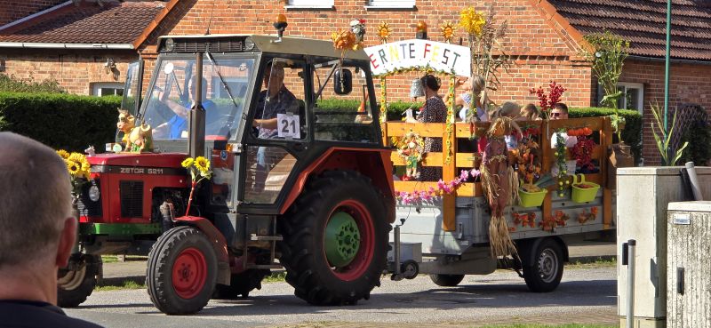 Erntefest in Rakow / g_1_0_20250920_141509.jpg
